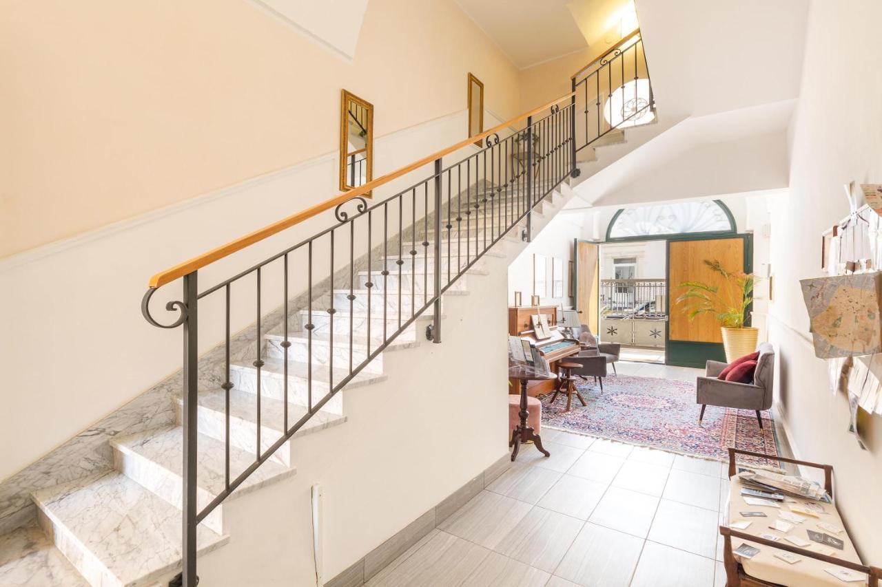Dimora Le Tre Muse Guesthouse Lecce Esterno foto
