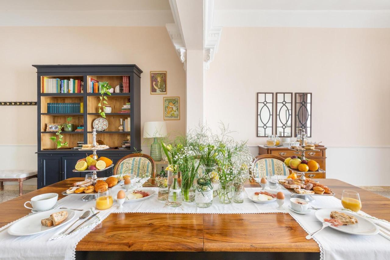 Dimora Le Tre Muse Guesthouse Lecce Esterno foto